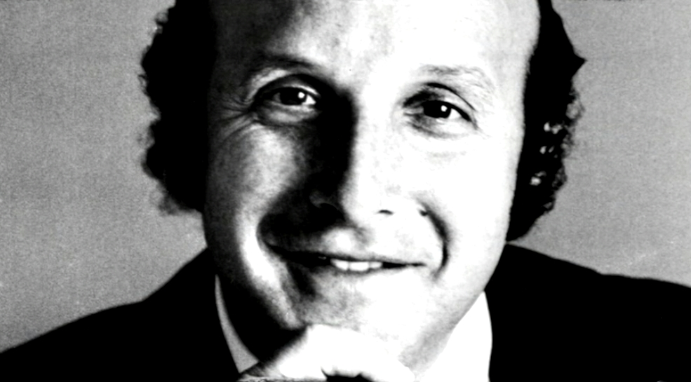 Clive Davis: Fleetwood Mac almost signed with Arista Records in 1975