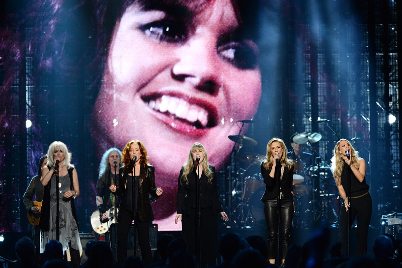 VIDEO: Linda Ronstadt 2014 RRHoF medley - STEVIE NICKS INFO