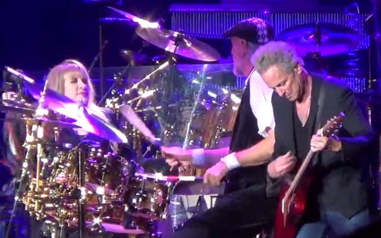 VIDEOS 11/29: The Forum, Inglewood (2)