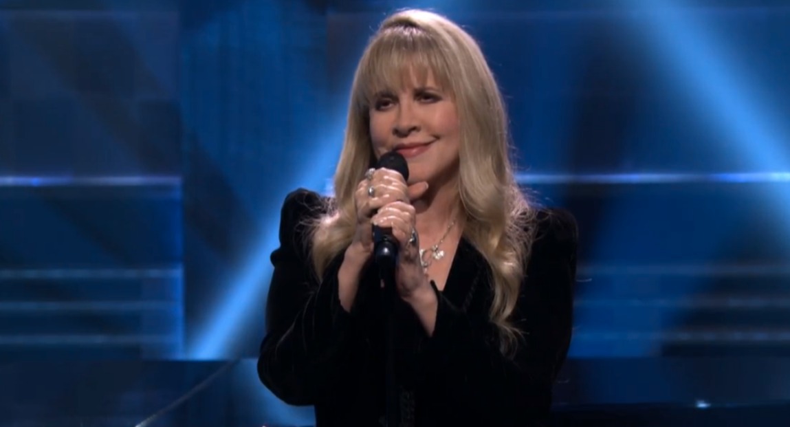 Stevie Nicks delivers solid gold performance on Fallon
