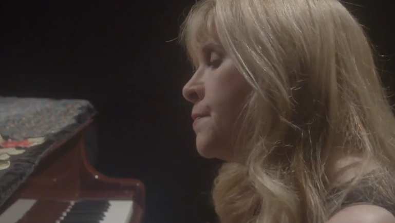 VIDEO: Gypsy (Acoustic)