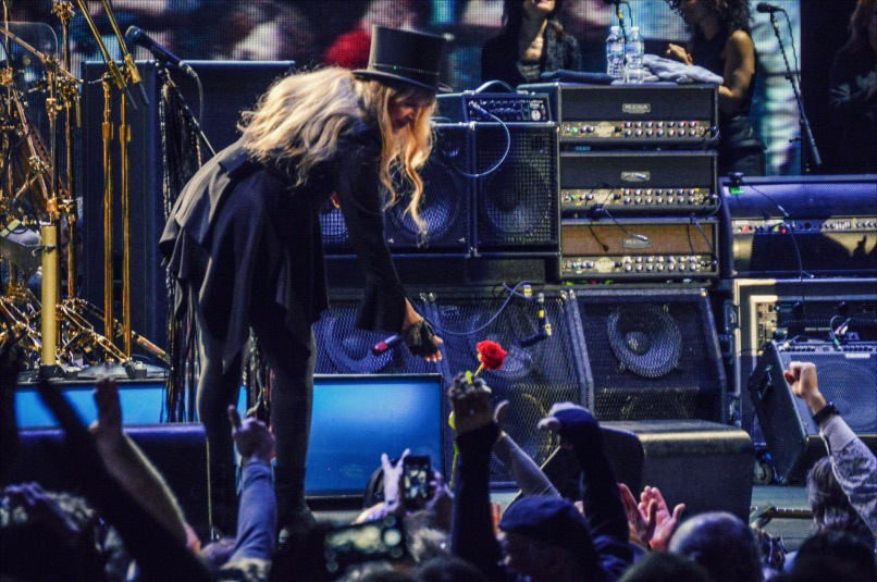 REVIEW: Fleetwood Mac at Chicago’s Allstate Arena