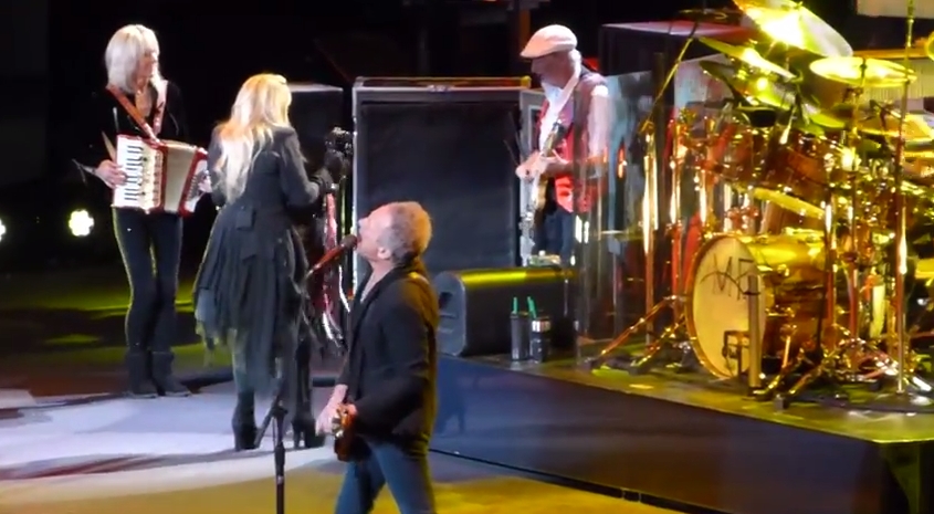 REVIEW: Fleetwood Mac back at ACC