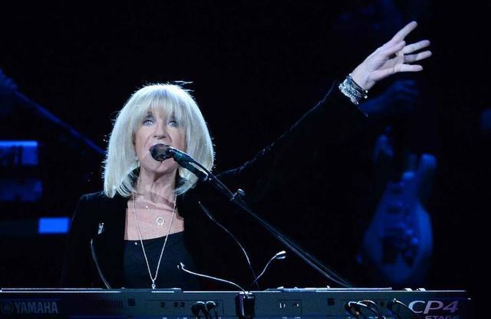 REVIEW: Fleetwood Mac returns whole again