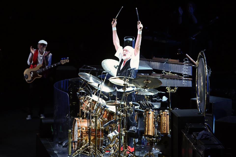 VIDEOS 4/14: The Forum, Inglewood CA