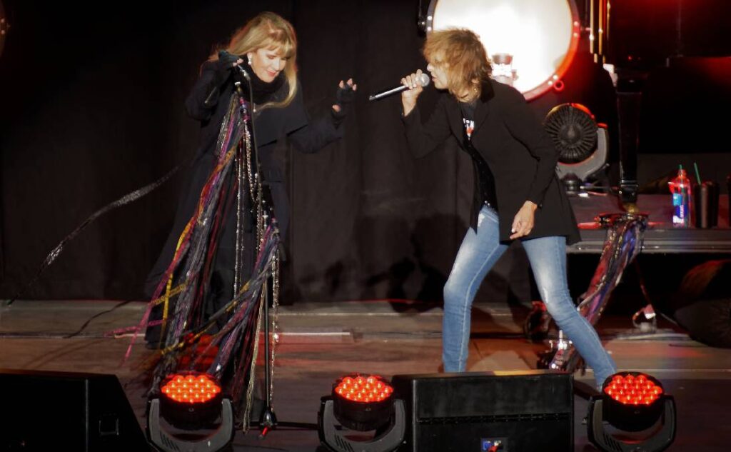 A Day on the Green, Polokbin, Hunter Valley, NSW, 24 Karat Gold Tour