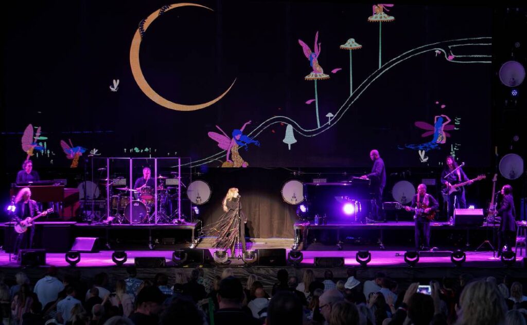 A Day on the Green, Polokbin, Hunter Valley, NSW, 24 Karat Gold Tour