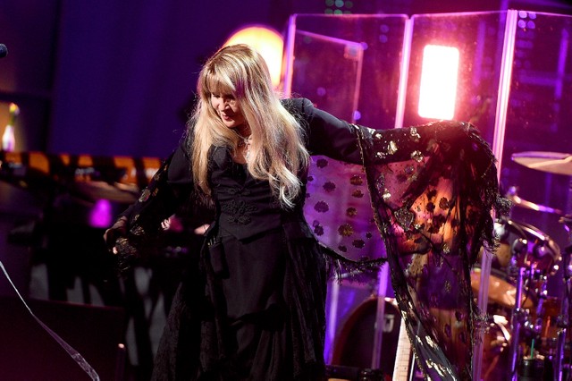 Stevie Nicks, Rock and Roll Hall of Fame