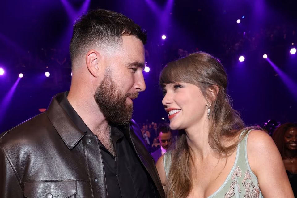 Stevie Nicks performs at Taylor Swift, Travis Kelce wedding